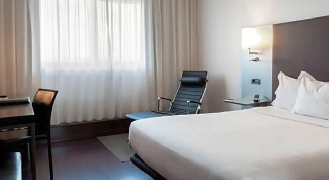 Номер Standard AC Hotel Porto by Marriott