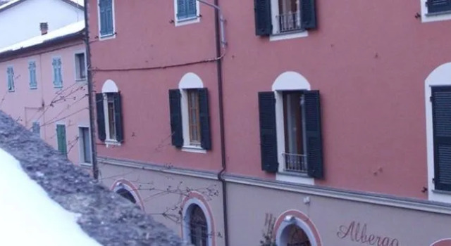 Albergo al ponte antico, Prenota Hotel Carrodano Liguria