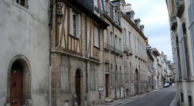 Studio Amiral Roussin, Rezervasyon Otel Dijon Centre Ville 