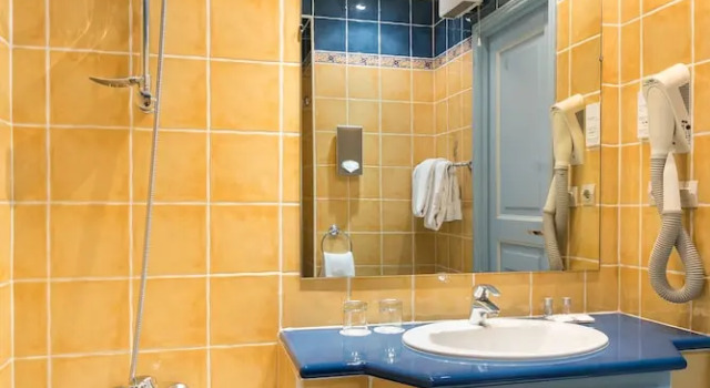 Номер Superior Best Western Hôtel des Orangers Cannes