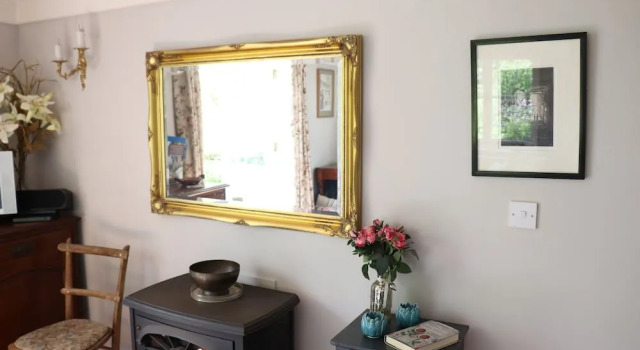 Low Farm Cottages, Book Landbrugsophold Gårdophold i Merseyside, Landbrugsophold