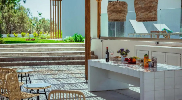 Полулюкс Kipos Suites & Apartments