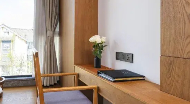 Suite Yiqi Hotel