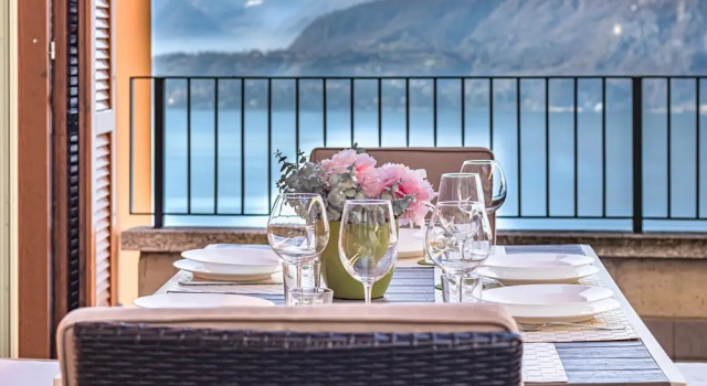 Sunny Varenna Apartment, Забронировать Апартаменты/квартира Варенна Озеро Комо, рядом с Вилла Монастеро
