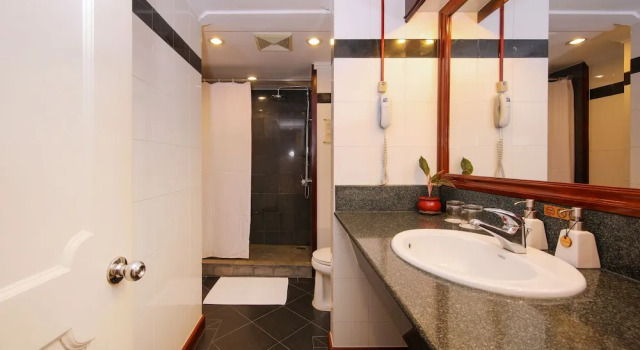 Номер Economy Victoria Chau Doc Hotel