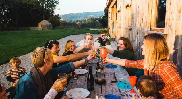 Apple - Shep Hut - Glamping, Book Campingplads Hoteller i Slane med pool, nær Slane Castle, Swimmingpool