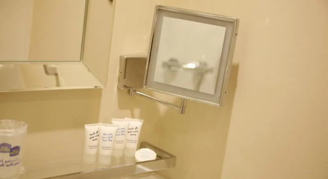 Семейный номер Standard Best Western Cresta Court Hotel Manchester