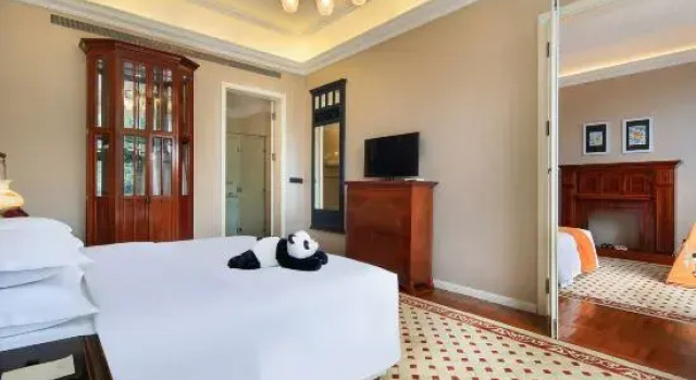 Семейный люкс The White House Hotel Guilin