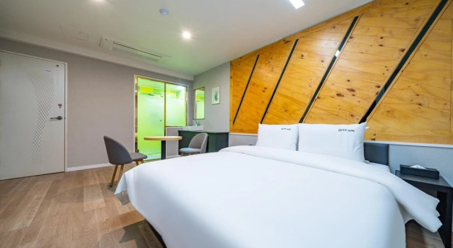 Jinju Hotel Sheja Jinju Branch, Забронировать Отель Чинджу Кёнсан-Намдо