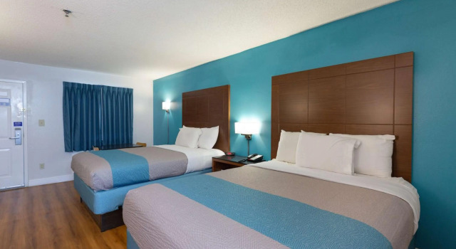 Motel 6 Albany, GA, Boek Motel Hotels in Albany met parkeren, Parkeren