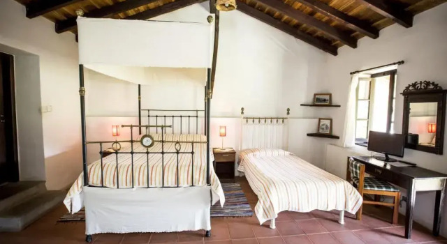 Семейный номер Standard Ambelikos Traditional Agrohotel