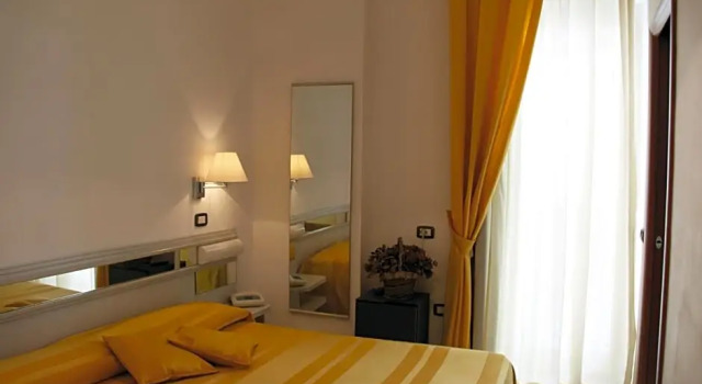 Номер Standard с балконом Hotel Falcone