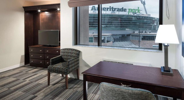 Двухместный номер Standard Hampton Inn & Suites Omaha-Downtown