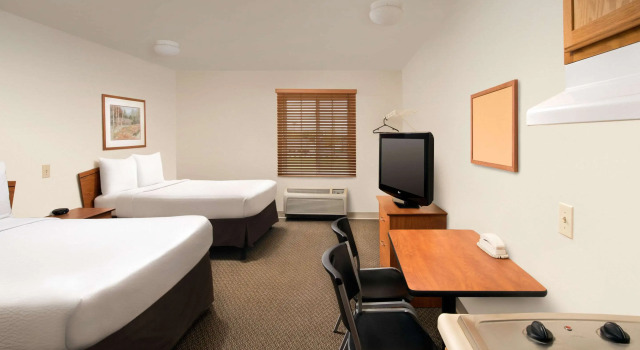 Четырёхместный номер Standard WoodSpring Suites Columbia Fort Jackson