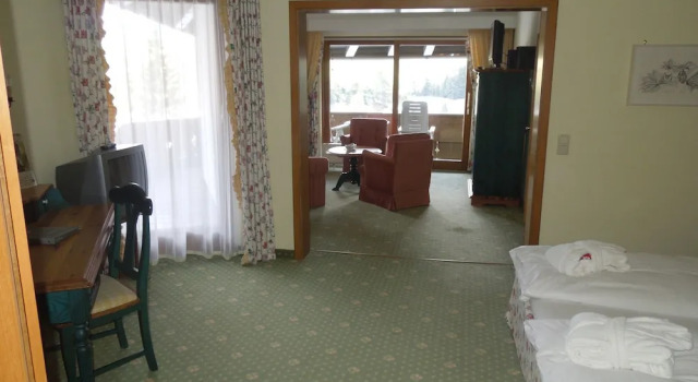Люкс c 1 комнатой с балконом Bergresort Seefeld