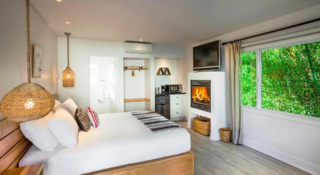 Номер Standard с видом на бассейн Blue Sands Inn, A Kirkwood Collection Hotel