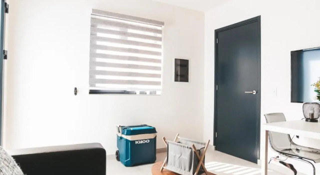 Апартаменты Gray Door Apartments