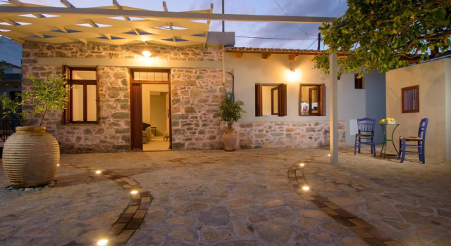 Pavlakis Lemon-Tree House, Забронировать Отель Отели East Crete с парковкой, Парковка