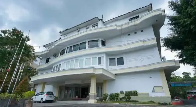 Urbanview by Millenium Hotel, Rezerwuj Hotel Pangkalpinang Sumatra