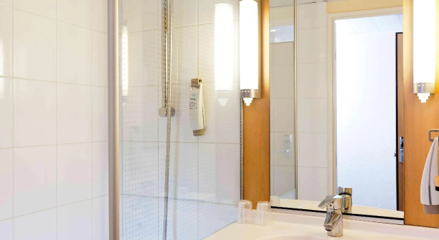 Двухместный номер Standard ibis Paris la Défense Esplanade