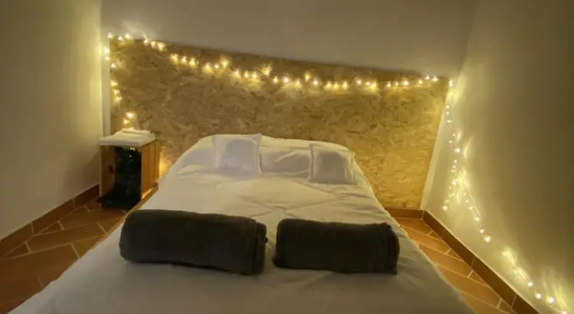 Номер Classic banana hostel