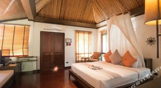 Двухместный Cottage Hillside Deluxe Le Vimarn Cottages & Spa