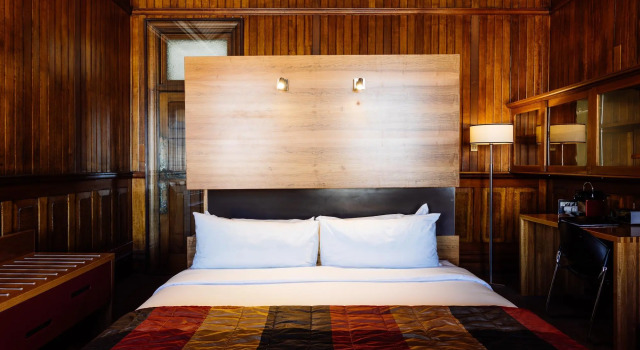 Номер Standard с видом на гавань The Henry Jones Art Hotel