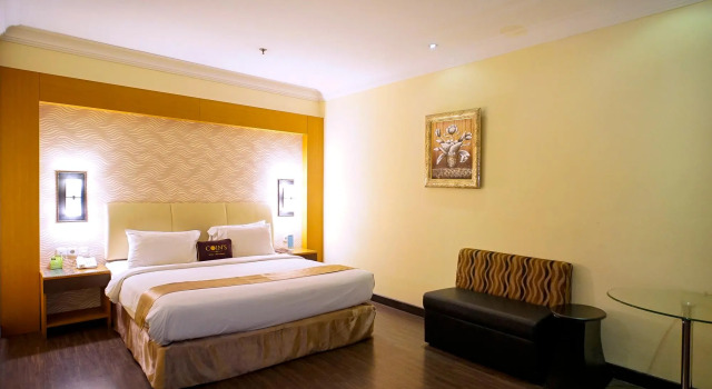 RuangNyaman at Coins Hotel
