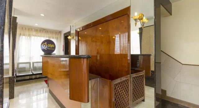 OYO 16033 Hotel Cartier Biznotel, Rezerwuj Hotel Hotele w Bangalore z basenem, Basen