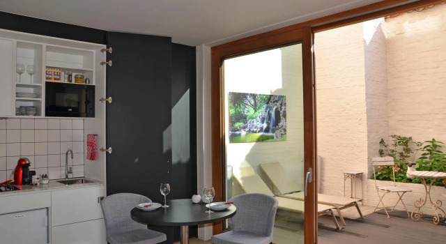 Студия The House of Edward by Domani Hotels