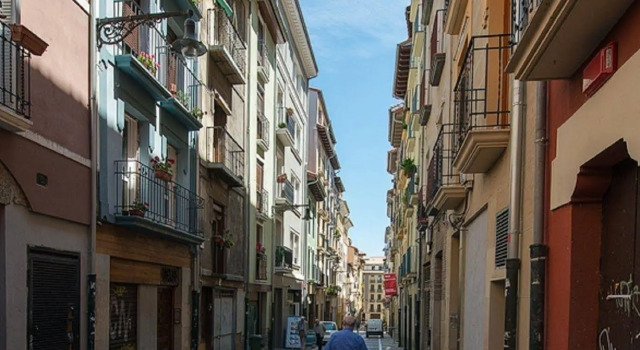 Heart of Pamplona Apartments I by clabao, Prenota Appartamento Hotel a Pamplona con parcheggio, Parcheggio