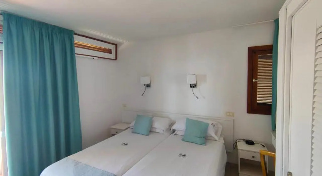 Апартаменты Deluxe Apartamentos El Paseo
