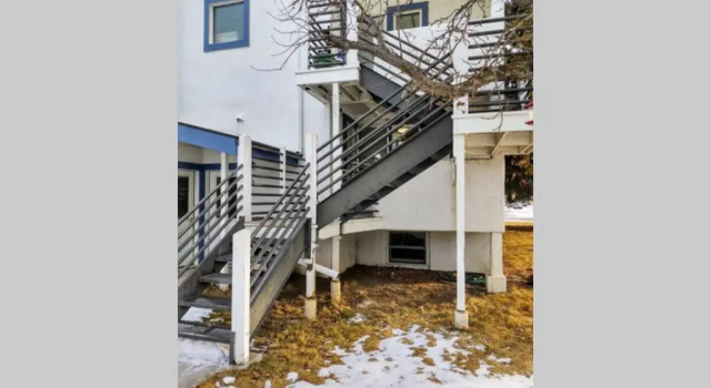 Апартаменты 3 bedroom remodeled apt, 4 blocks from downtown