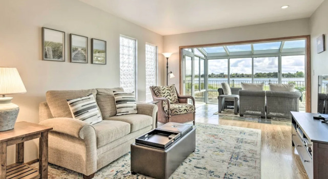 Апартаменты Ideally Located San Francisco Bay Home w/ Sunroom!