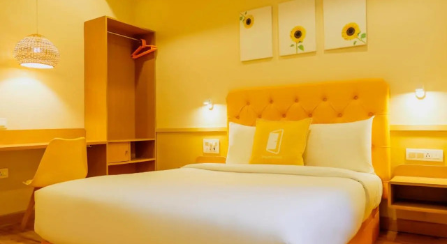 Bloom Hotel - Worli, Забронировать Отель Отели штата Махараштры 3 звезды, 3*