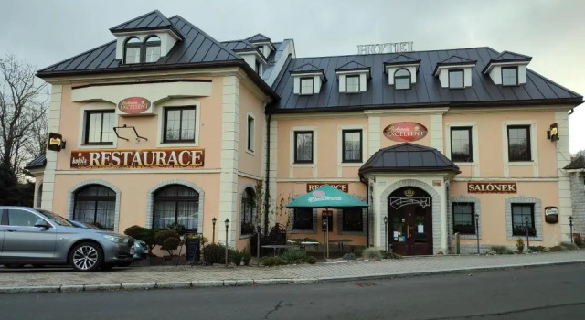 Hotel Bohemia Excellent, Забронировать Отель Отели Czech central mountains 3 звезды, 3*