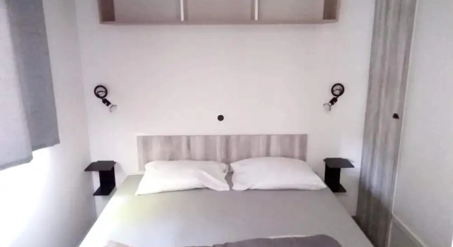 Property With 3 Bedrooms in Sainte-marie-de-ré, With Shared Pool, Furnished Garden and Wifi - 300 m From the Beach