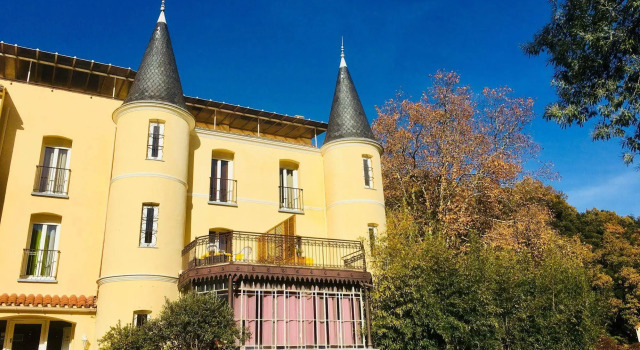 Hotel Résidence Castel Emeraude, Rezerwuj Hotel Arles-sur-Tech Pyrénées-Orientales
