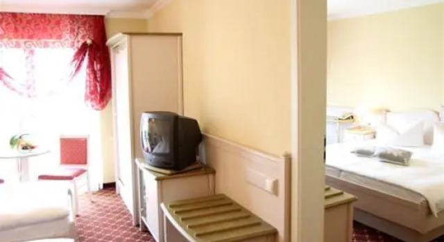 1a-Park Hotel Berlin Schloss Kaulsdorf, Réserver Hôtel Marzahn-Hellersdorf Berlin