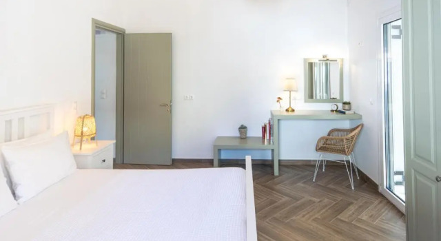 2Nisi, Book Hotel Gaios Paxoi
