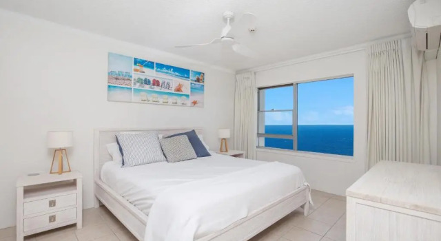 Апартаменты Pacific Plaza Apartments
