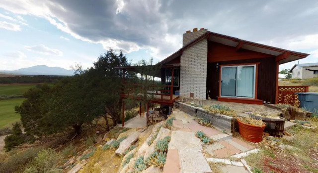Номер Standard Hideout Ft Abajo 2 BR Cabin, Stunning Views, Secluded!