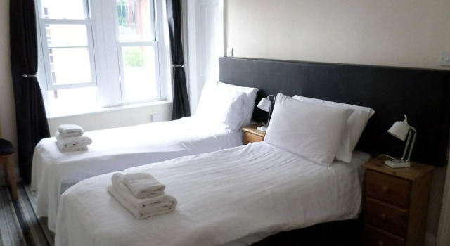 The Camberley, Забронировать Отель «постель и завтрак» Отели Англии 3 звезды, 3*