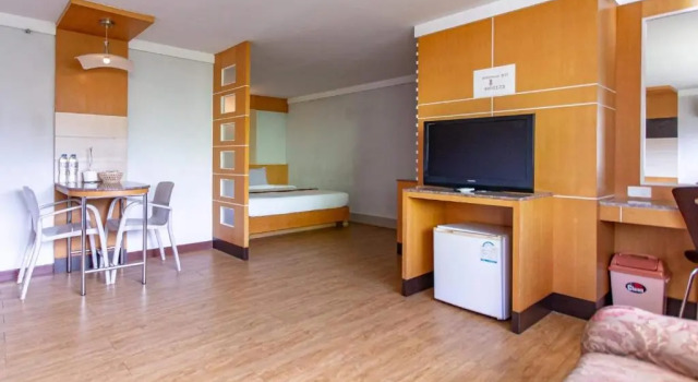 Люкс Satit Grand View Hotel