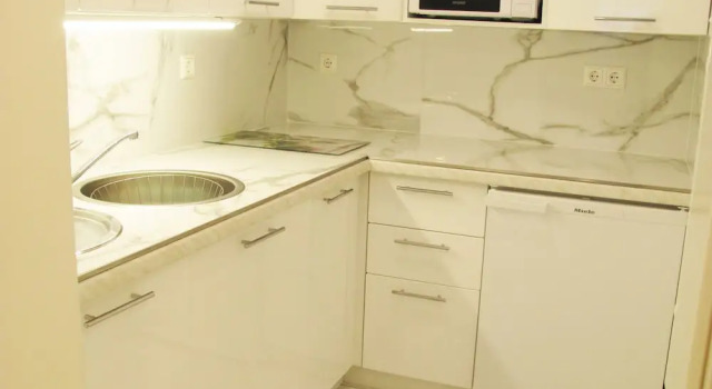 Люкс Цокольный этаж Apartment Storchenfärbe