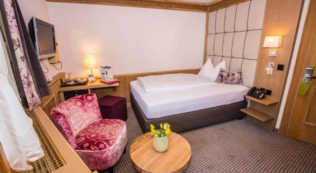 Двухместный номер Standard с балконом Hotel Post Sport- und Wellness