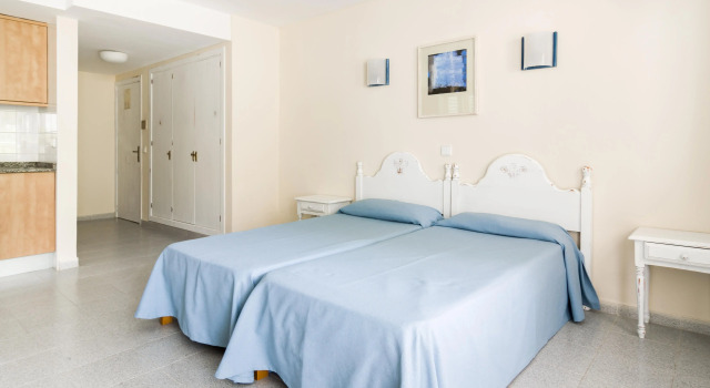 Apartamentos Vista Club, Book Apartment Santa Ponsa Majorca