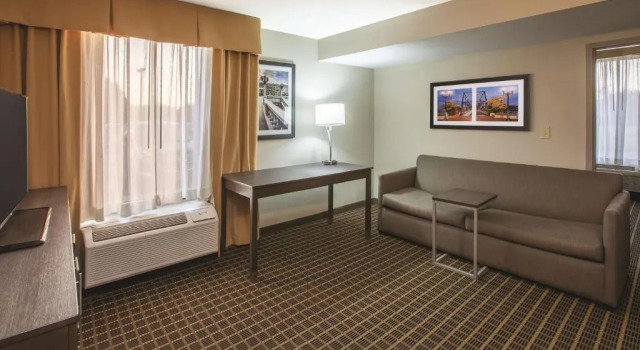 Люкс La Quinta by Wyndham Mechanicsburg - Harrisburg