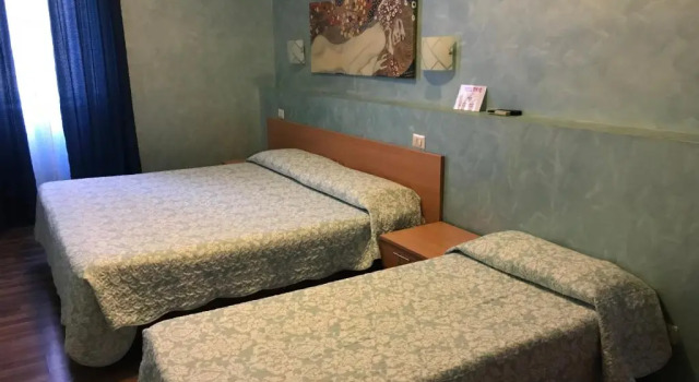 Трёхместный номер Standard Hotel Tokyo
