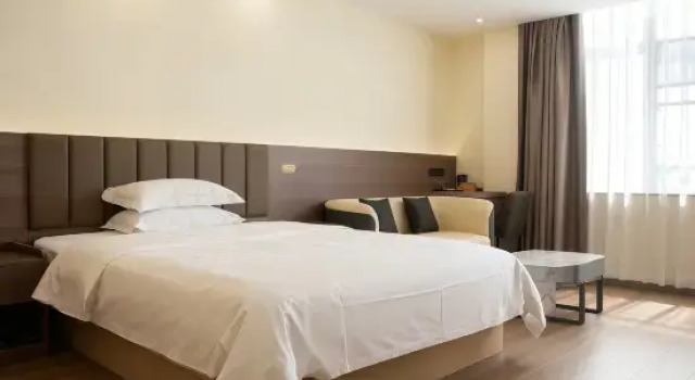 Люкс Premier Guangzhou Yunyi Selected Hotel